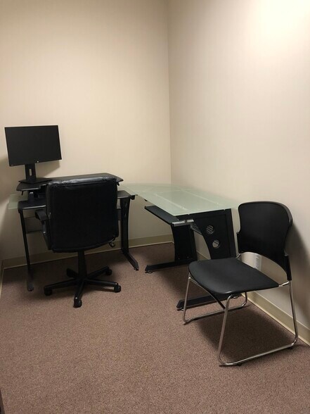 More Photos Of 101 Locust St, Hickman Coworking Space