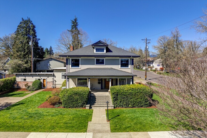 Primary Photo Of 340 NW 7th St, Corvallis Office For Sale