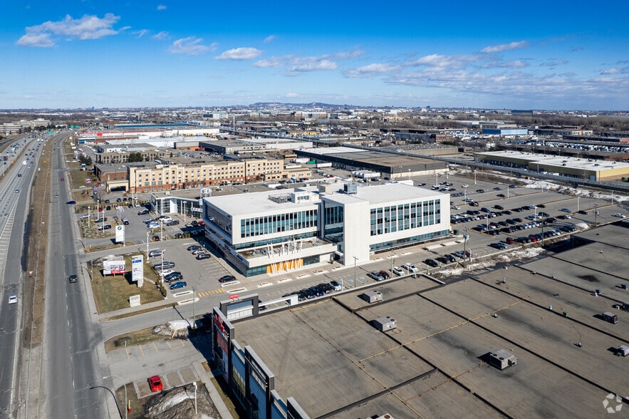 More Photos Of 2020 Rte Transcanadienne, Pointe-claire Office For Lease