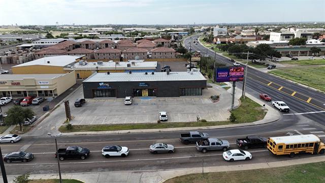 More Photos Of 1401 Jacaman Rd, Laredo General Retail For Lease