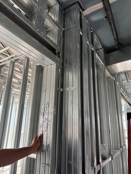 More Photos Of 101 Grapefruit Blvd, Mission Hotel For Sale