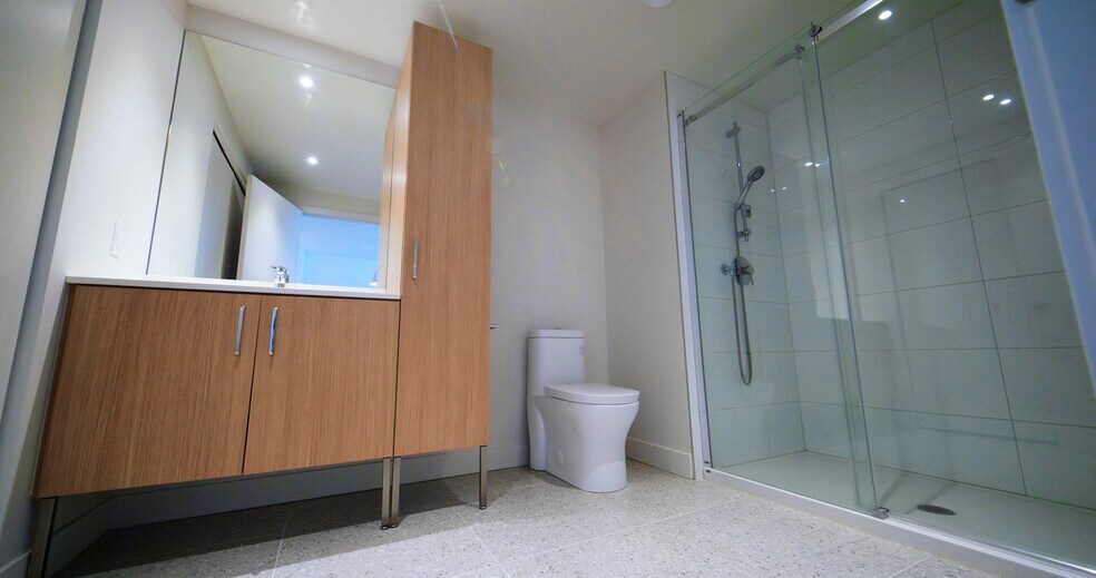 More Photos Of 8405 Pl Saint-Charles, Brossard Apartments For Lease