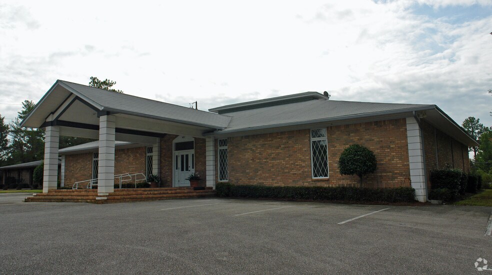 More Photos Of 100 Sunset Ln, Shalimar Office For Lease