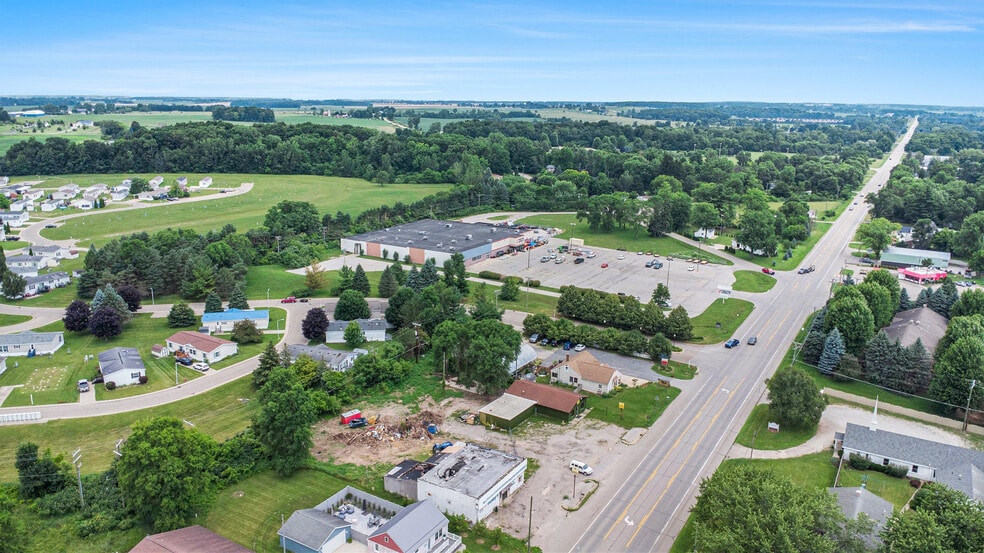 More Photos Of 1223 E Caro Rd, Caro Storefront For Sale