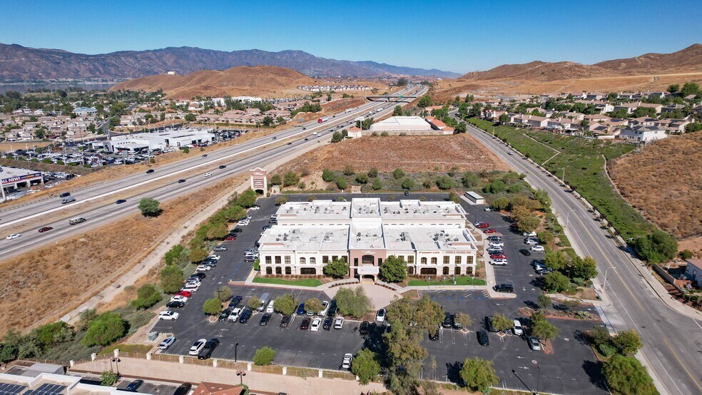 More Photos Of 31571 Canyon Estates Dr, Lake Elsinore Medical For Lease
