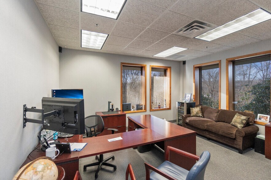 More Photos Of 6 Raritan Rd, Oakland Warehouse For Sale