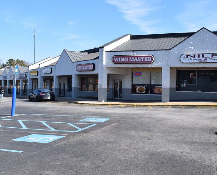 More Photos Of 4861 Memorial Dr, Stone Mountain Unknown For Lease