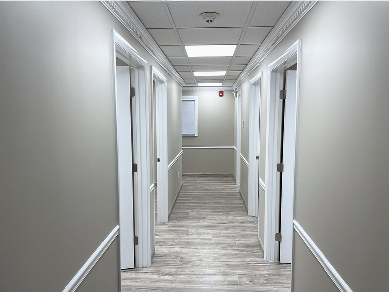 More Photos Of 1010 GAR Hwy, Swansea Office For Sale