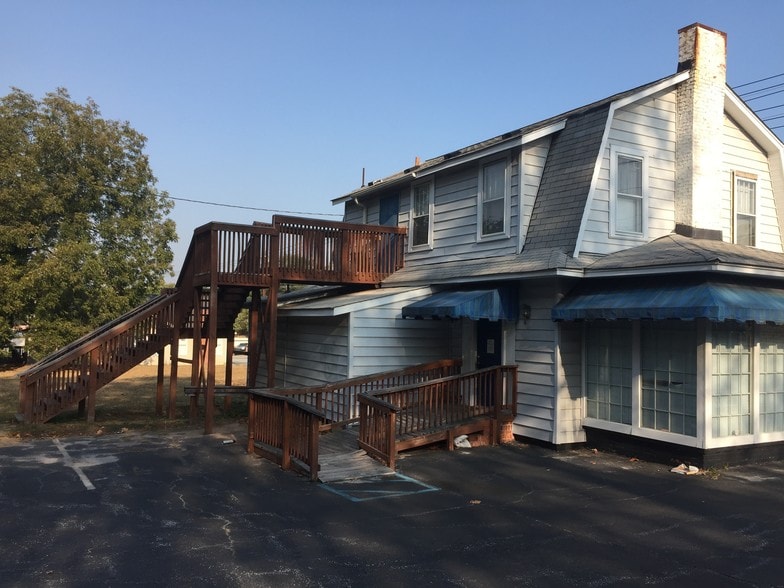 More Photos Of 710 Laurens Rd, Greenville Office For Sale