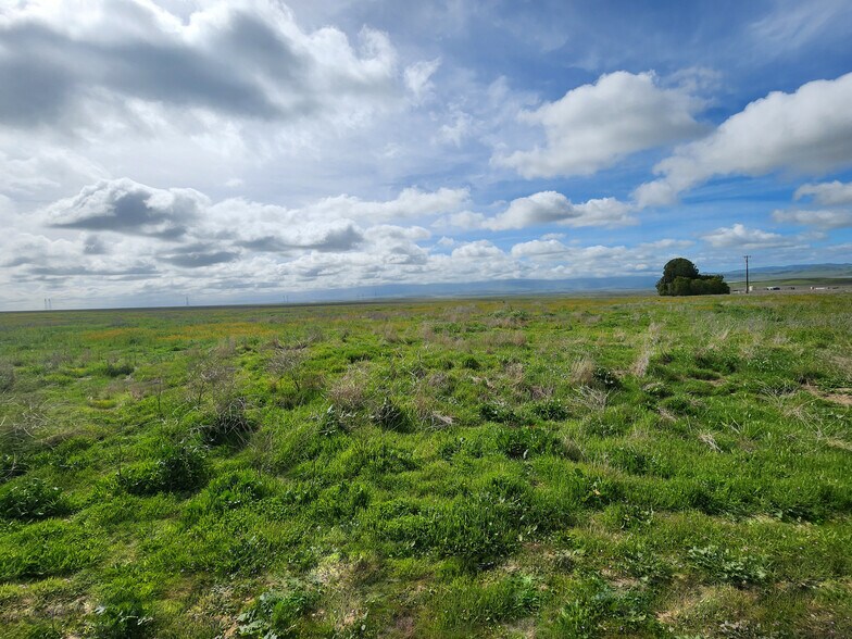 More Photos Of 0 Asilomar Trail, Santa Margarita Land For Sale