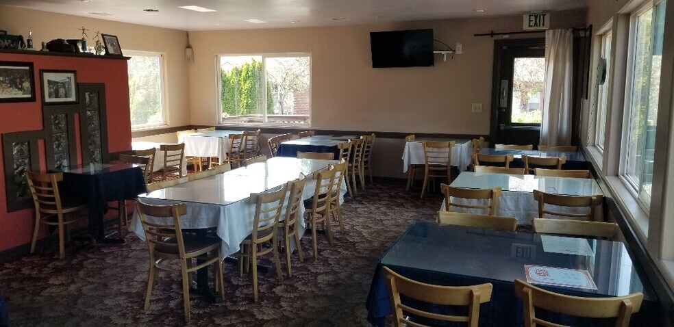 More Photos Of 2605 E Cherry St, Seattle Restaurant For Sale