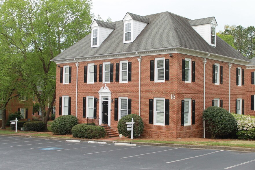 More Photos Of 1640 Powers Ferry Rd SE, Marietta Office For Lease