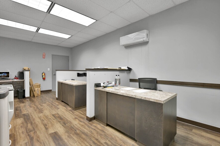 More Photos Of 1720 FM 1960 Rd E, Houston Warehouse For Sale