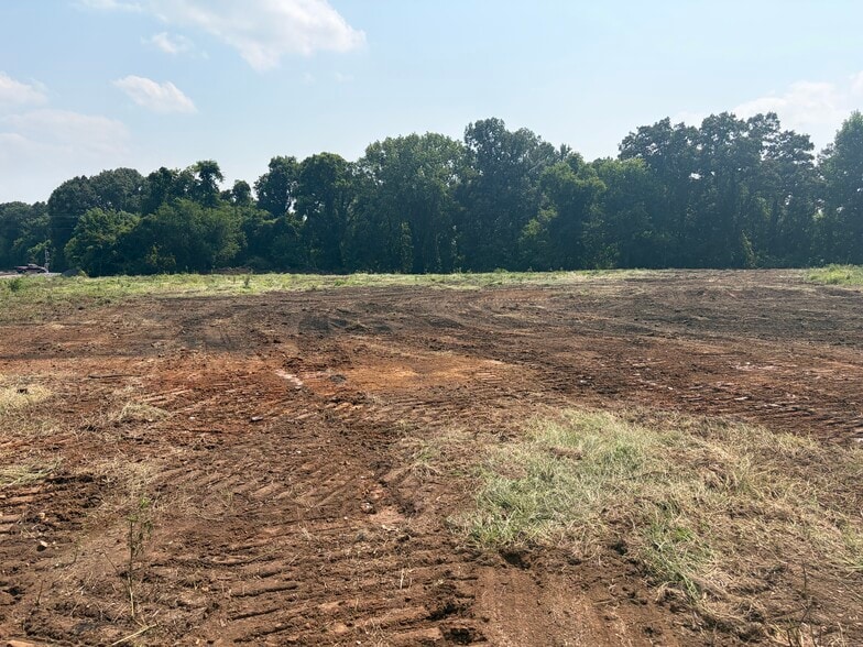 More Photos Of 00 17th Av SW Ave, Sheffield Land For Sale