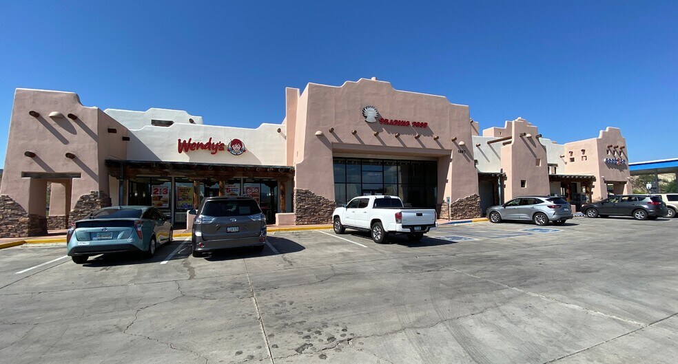 More Photos Of 1897 Pueblo Ridge, Camp Verde Storefront For Lease