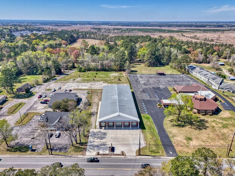 More Photos Of 69 Jessamine Ave, Georgetown Flex For Sale