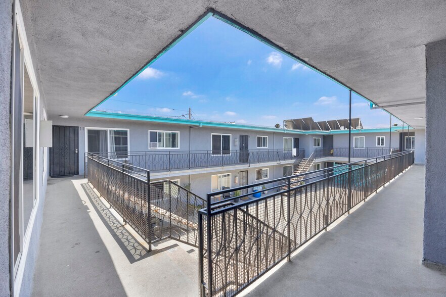 More Photos Of 1212 W 107th St, Los Angeles Apartments For Sale