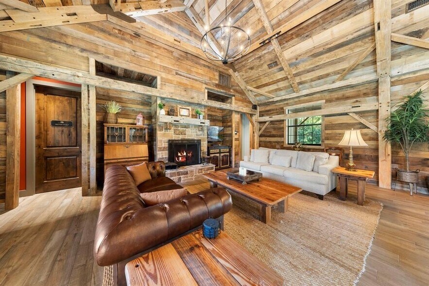 More Photos Of 3603 FM 1725 Rd, Willis Lodge Meeting Hall For Sale