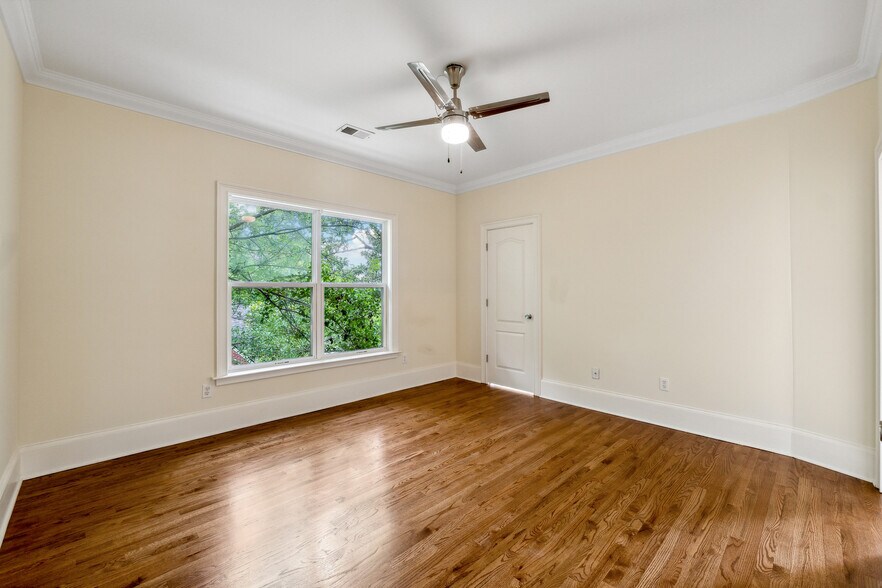 More Photos Of 1303 N Druid Hills Rd NE, Brookhaven Office Residential For Sale