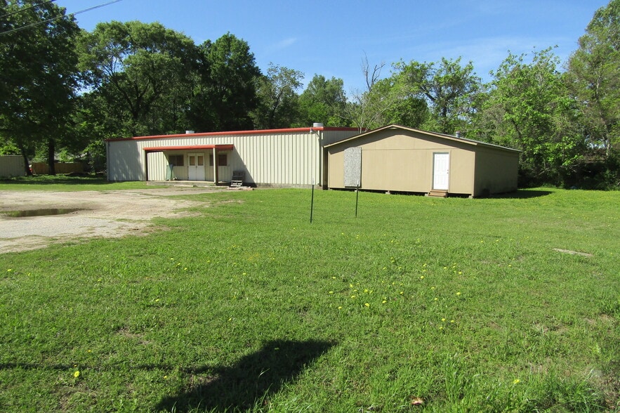Primary Photo Of 1700 FM3277, Livingston Specialty For Sale