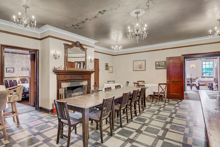 More Photos Of 2245 Head Ln, Helena Hotel For Sale