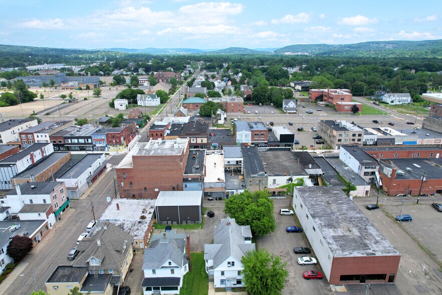 More Photos Of 105 Madison Ave, Endicott Apartments For Sale