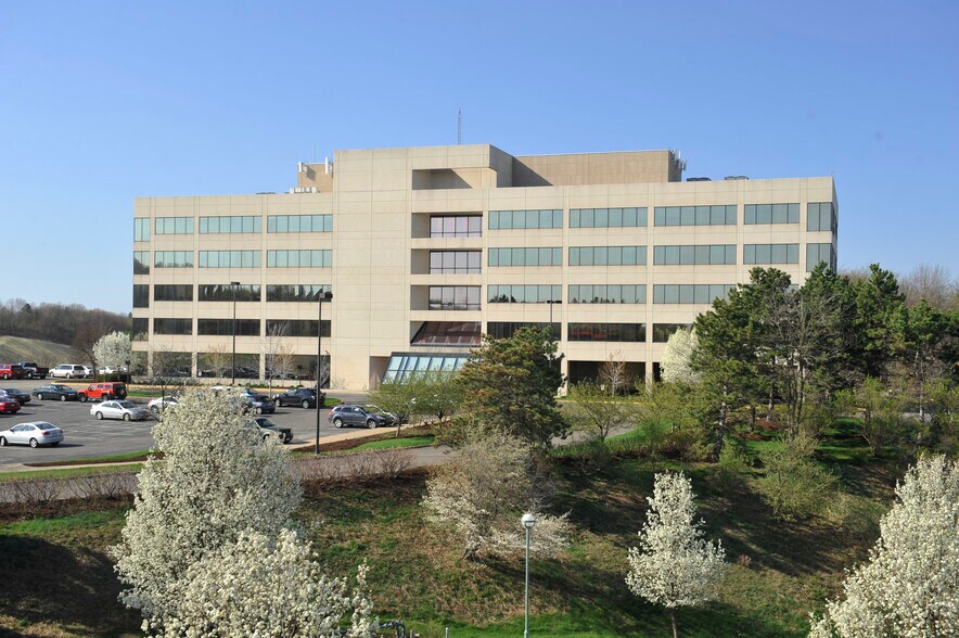 Primary Photo Of 5500 Corporate Dr, Pittsburgh Office For Lease