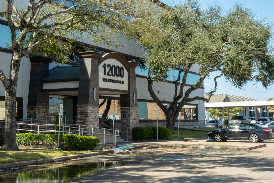 More Photos Of 12000 Westheimer Rd, Houston Office For Lease