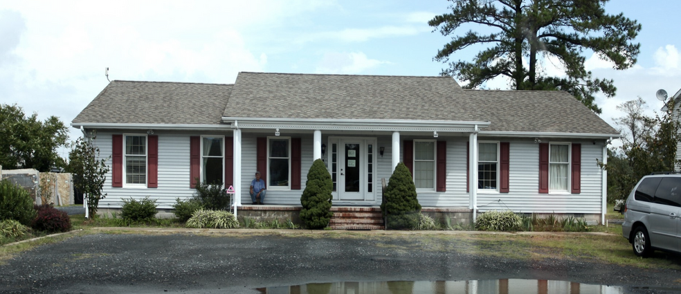 Primary Photo Of 301 Saddler Rd, Grasonville Showroom For Lease