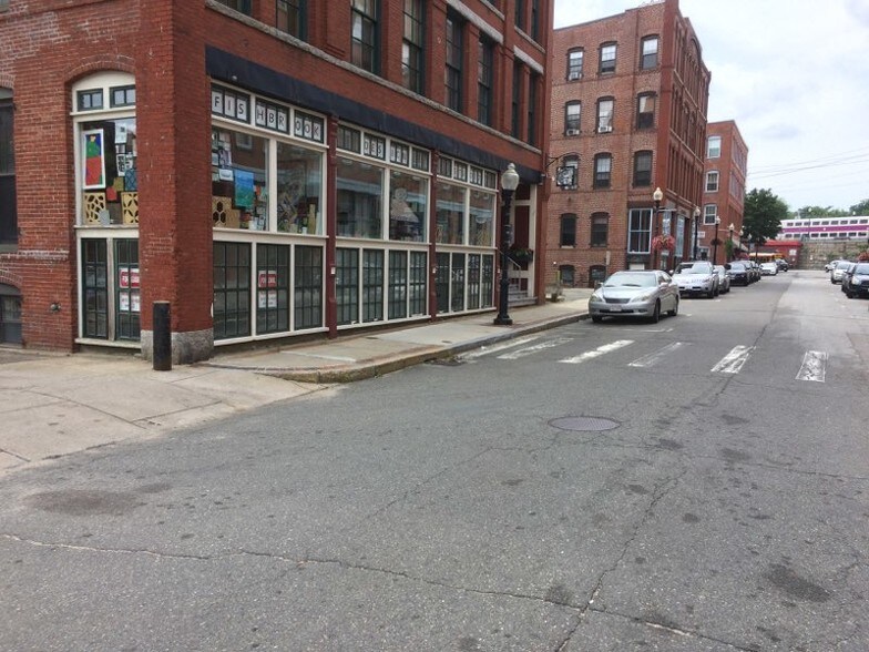 Primary Photo Of 52 Wingate St, Haverhill Storefront Retail Office For Lease