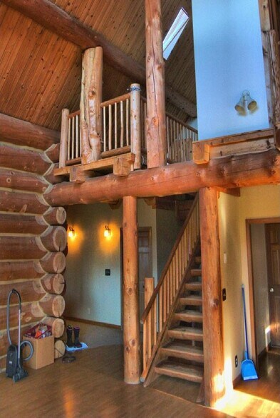 More Photos Of 117 Kalama River Rd, Kalama Restaurant For Lease