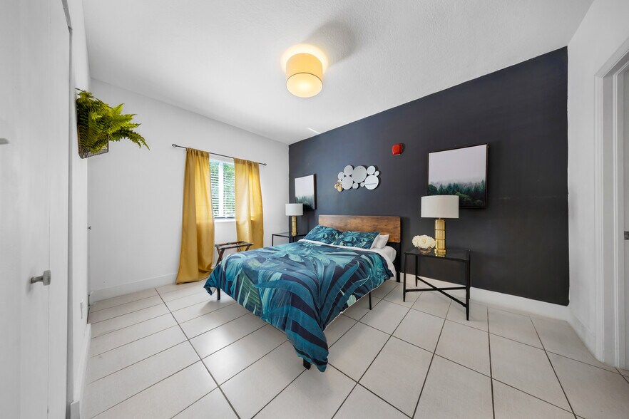 More Photos Of 750 SW 2nd St, Miami Apartments For Sale