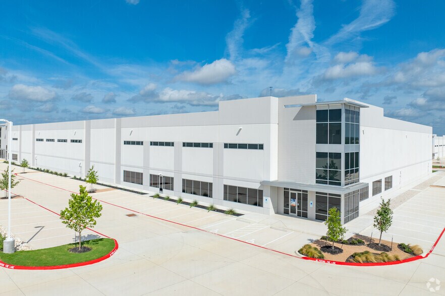 More Photos Of 22867 IH-35, Schertz Industrial For Lease