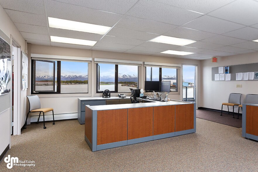 More Photos Of 4451 Aircraft Dr, Anchorage Flex For Lease