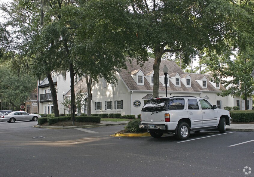 More Photos Of 301 Main St, Hilton Head Island Unknown For Lease