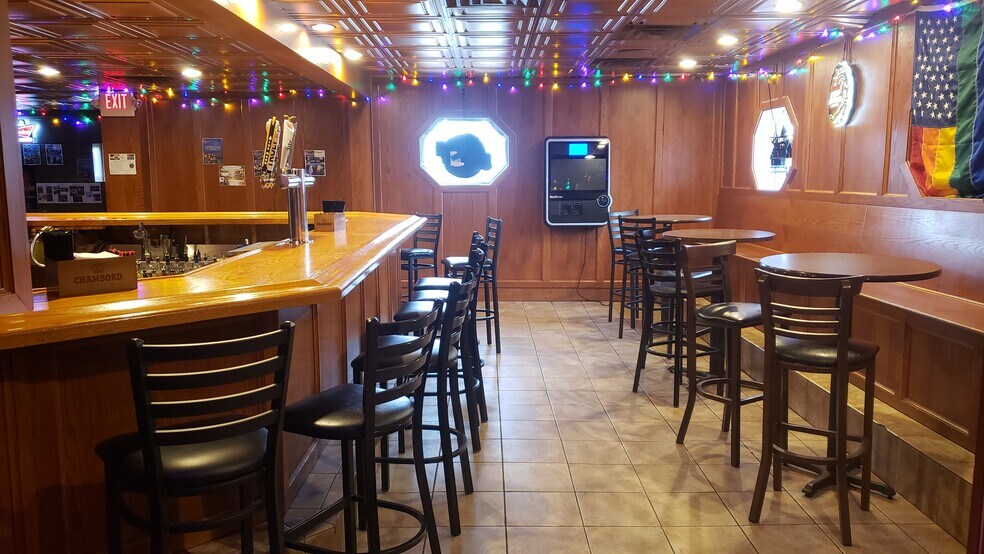 More Photos Of 3501 Birney Ave, Moosic Sports And Entertainment For Sale