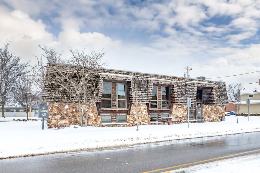 More Photos Of 505 Vistula St, Elkhart Medical For Sale