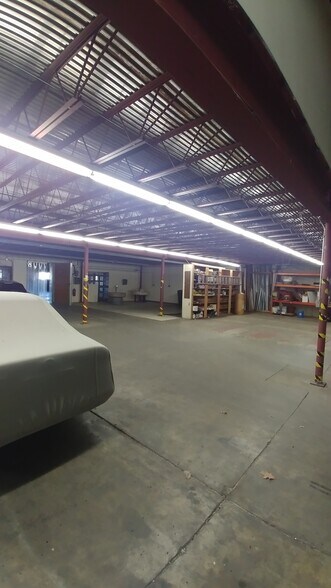 More Photos Of 11 Spellman Rd, Plattsburgh Manufacturing For Lease