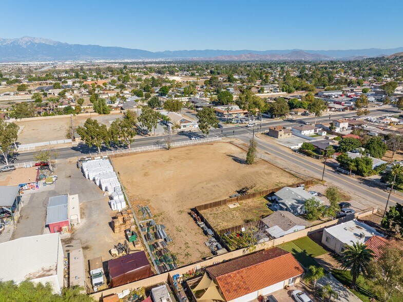 More Photos Of 1100 6th St, Norco Land For Sale
