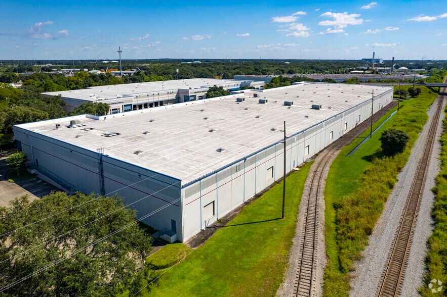 More Photos Of 1206 N Us Hwy 301, Tampa Unknown For Lease