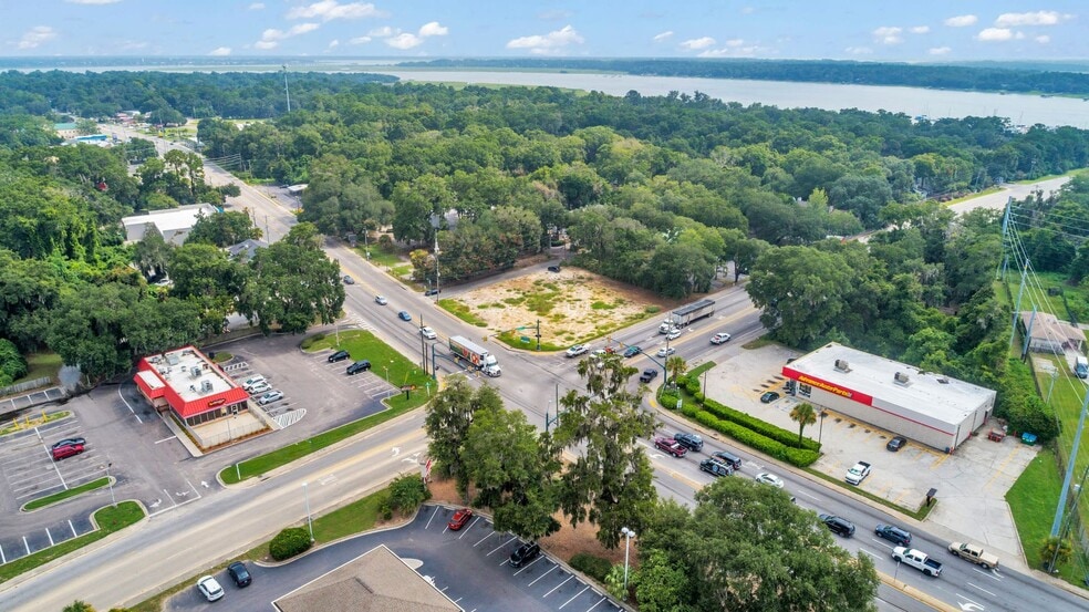 More Photos Of 1451 Ribaut Road, Port Royal Land For Lease