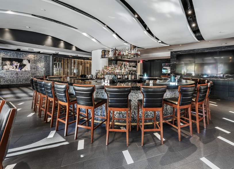 More Photos Of 50 Park Plz, Boston Hotel For Lease