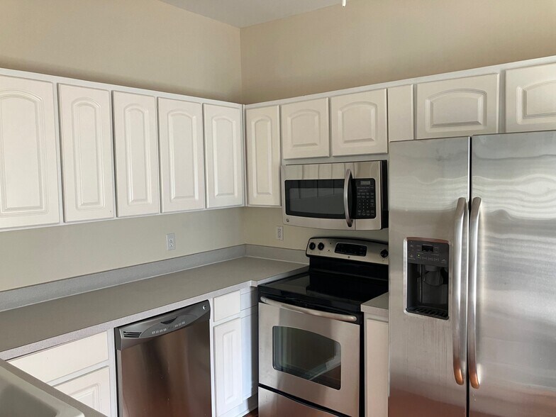 More Photos Of , Tampa Office For Sale