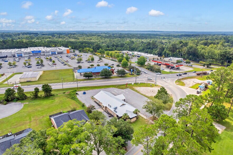 More Photos Of 2579 Douglas Ave, Brewton Restaurant For Sale