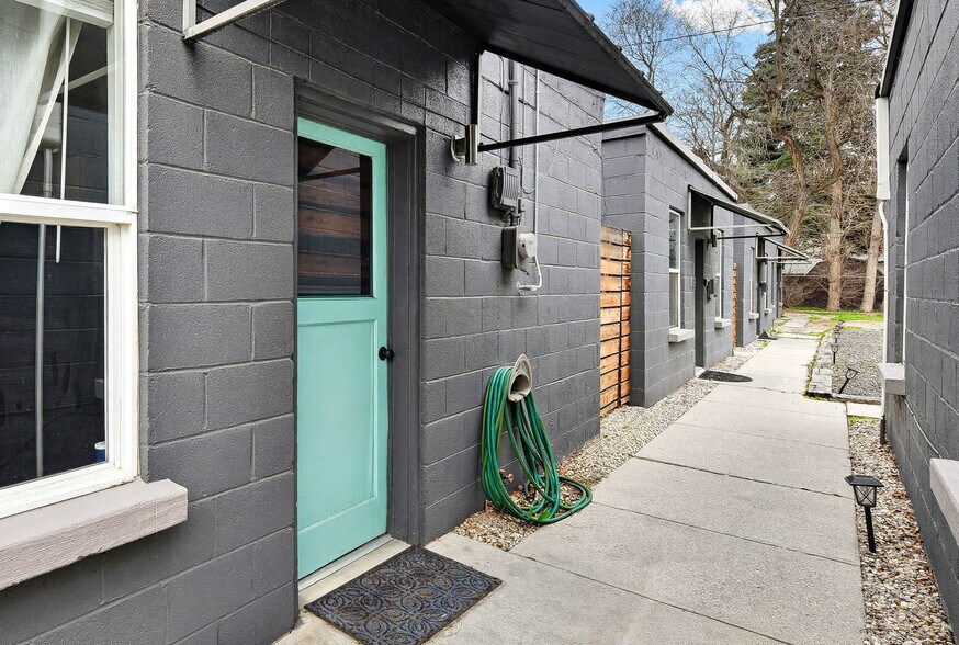 More Photos Of 2104 N 18th St, Boise Apartments For Sale