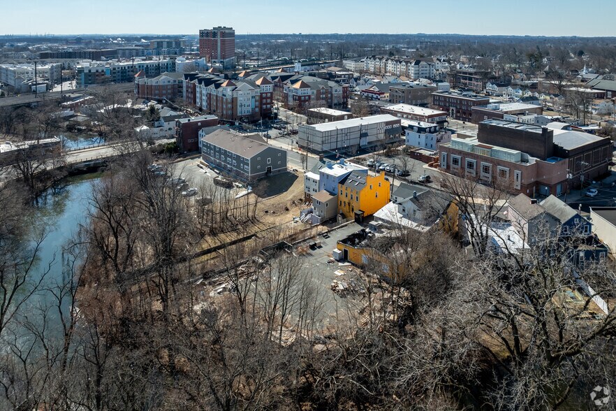 More Photos Of 167-171 W Main St, Rahway Restaurant For Sale