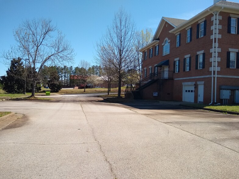 More Photos Of 4295 Jodeco Rd, McDonough Office For Sale