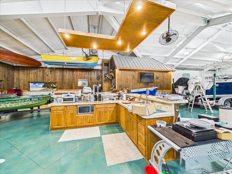 More Photos Of , Palatka Unknown For Sale