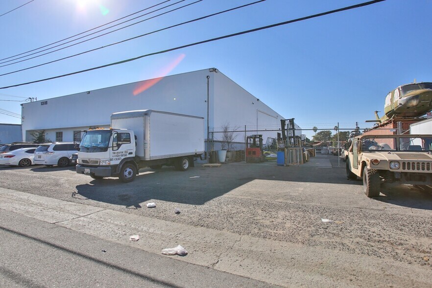 More Photos Of 1315 S Claudina St, Anaheim Warehouse For Lease