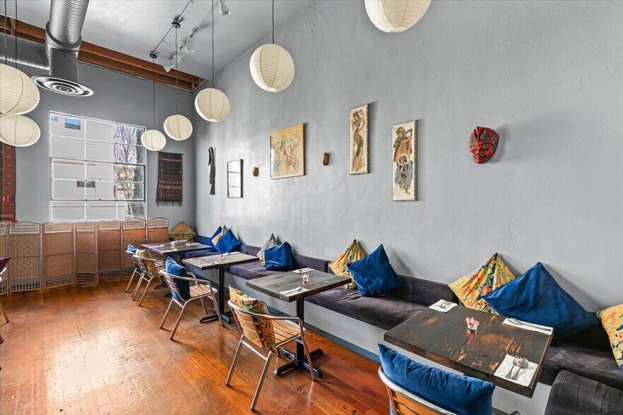 More Photos Of 145 E Main St, Ashland Restaurant For Sale